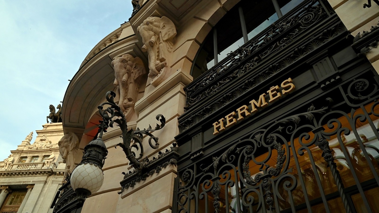 Hermès Dünyasını Yakından Keşfedin
