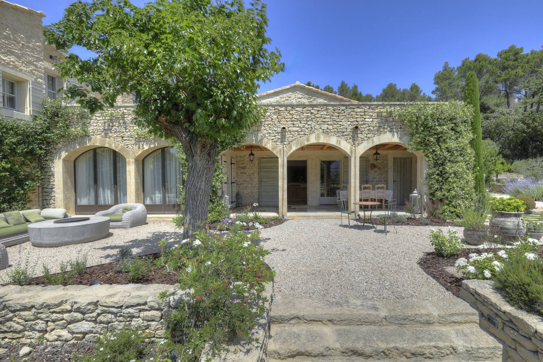 La Bastide de la Pinede — 3