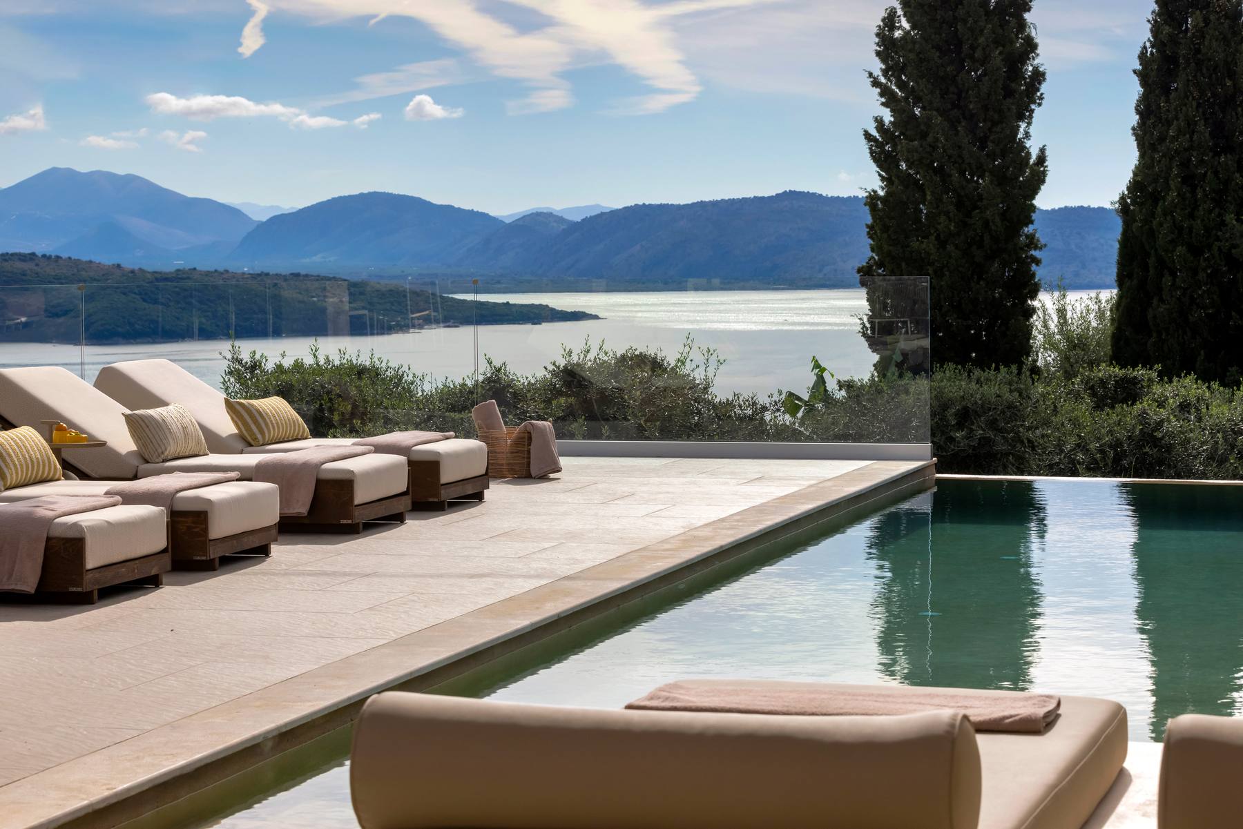 Villa Adonis — Kassiopi