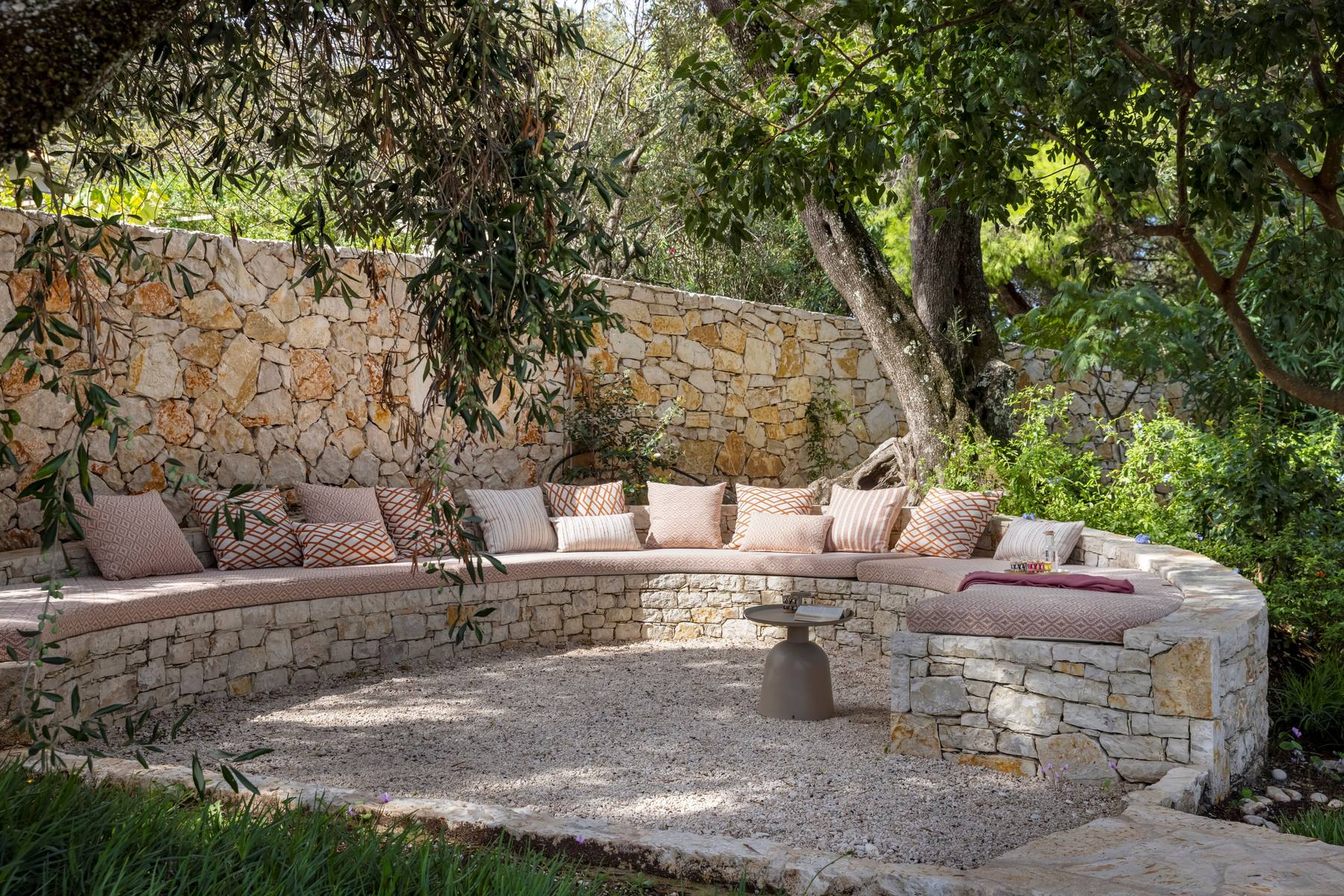 Villa Adonis — 10