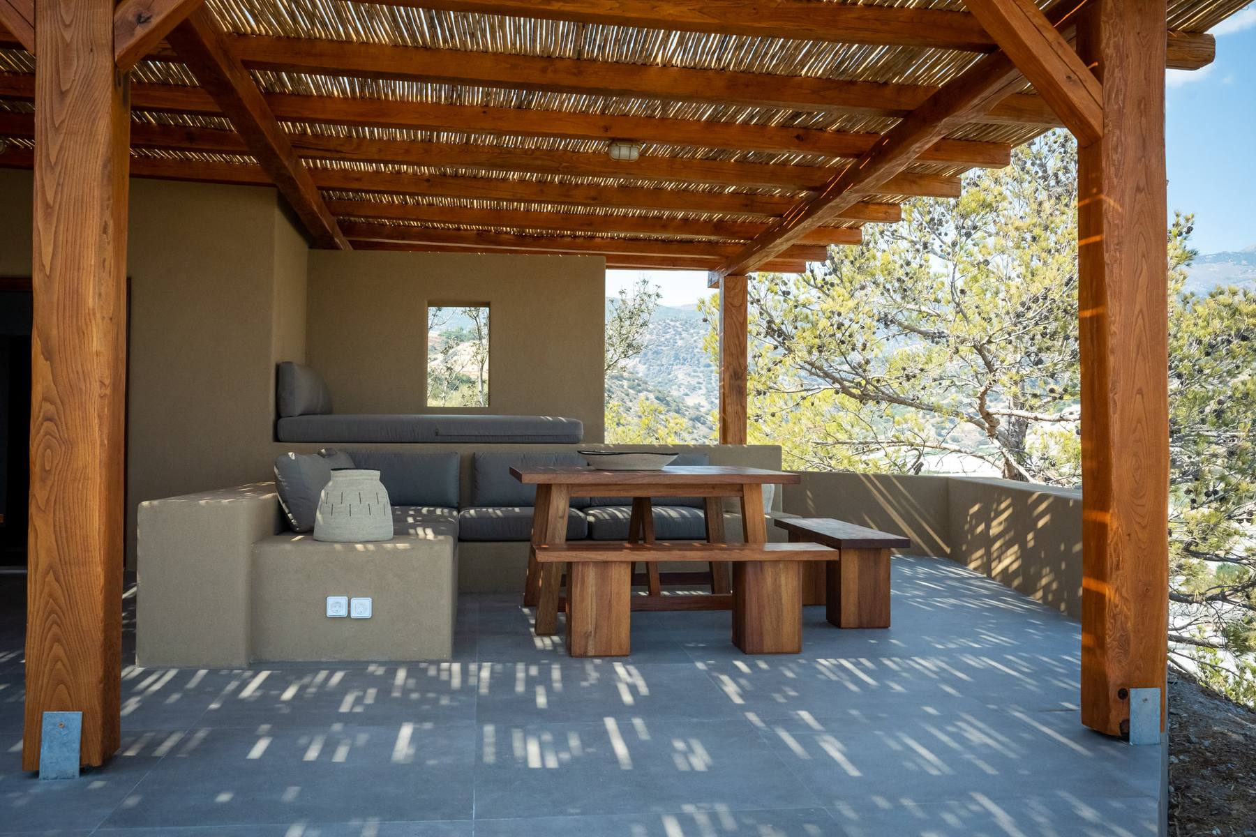 Villa Breeze East — 5