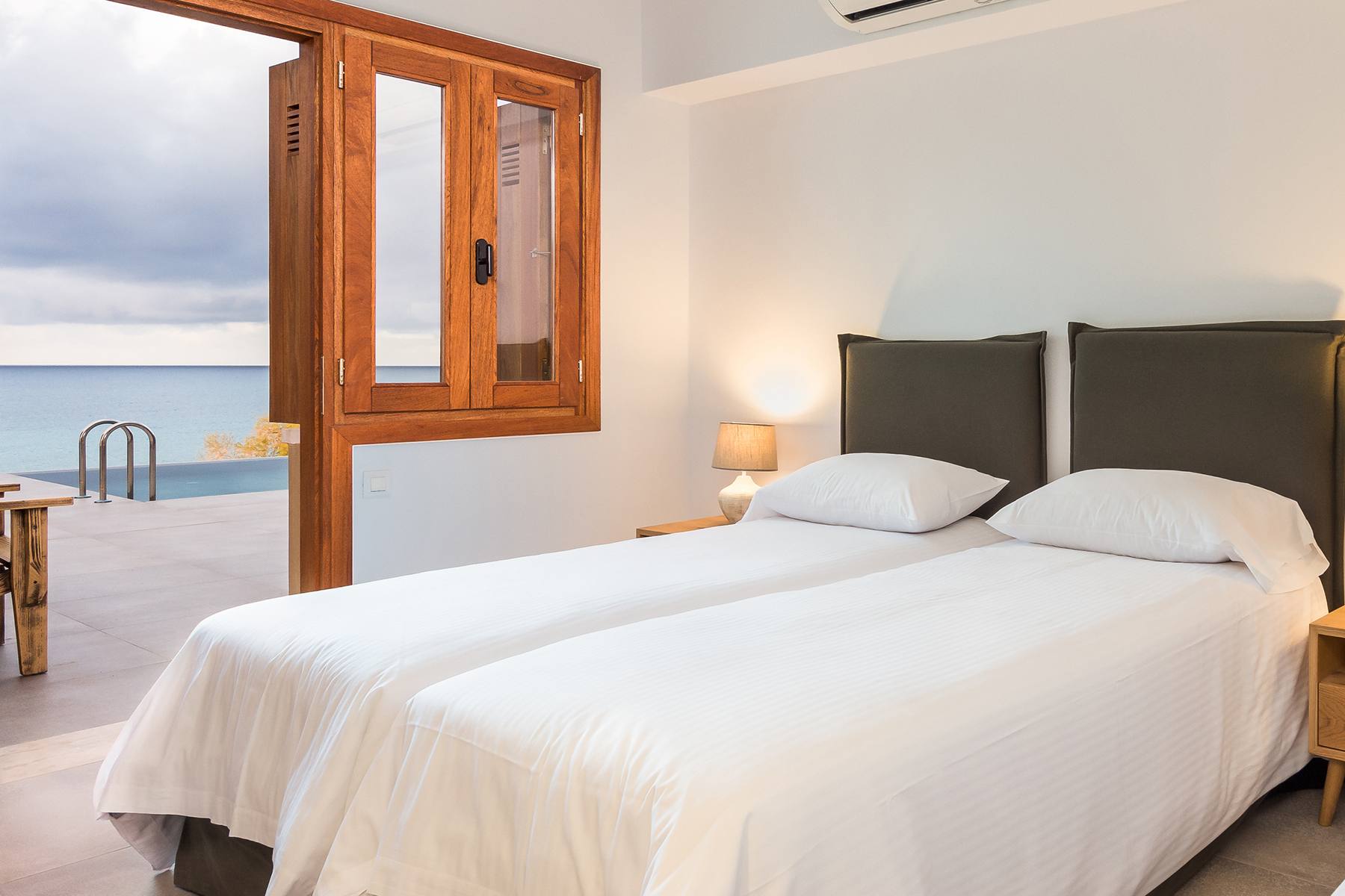 Villa Breeze — 9