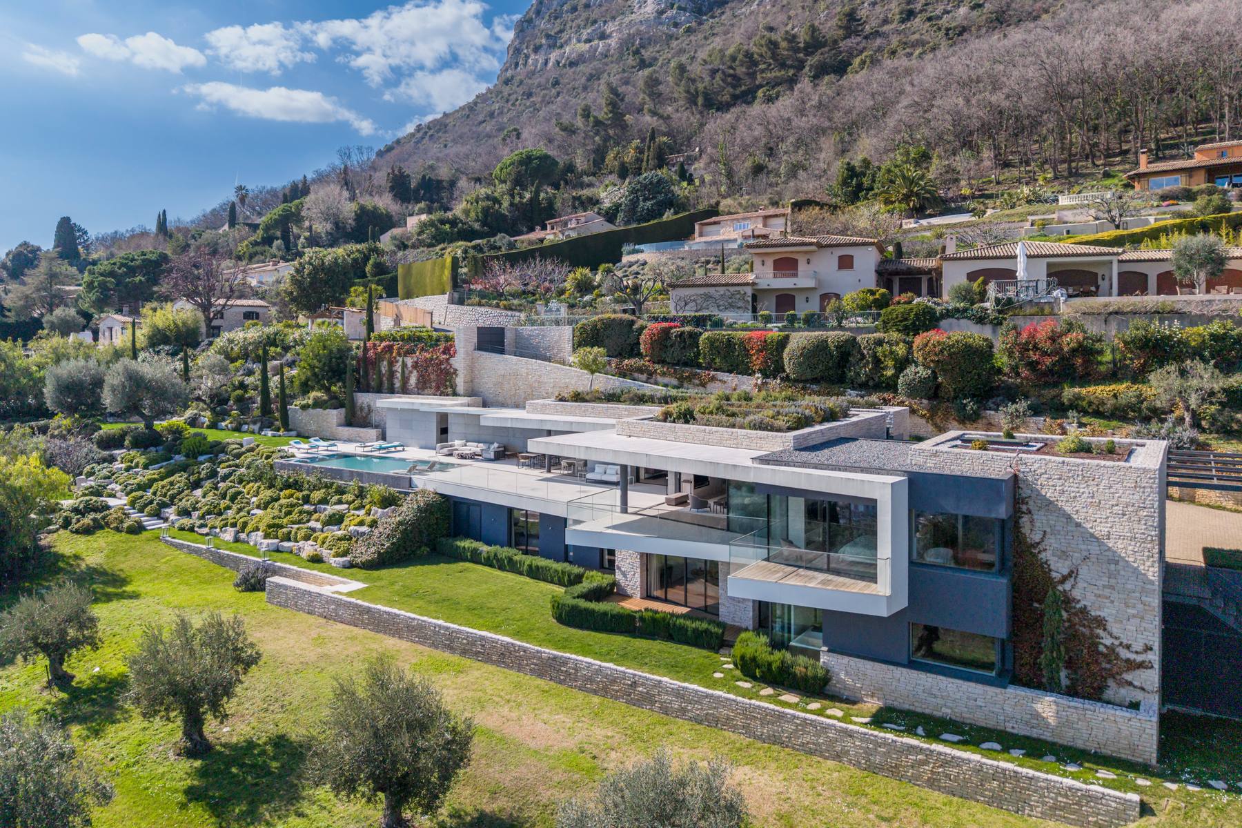 Villa Infinity — 8