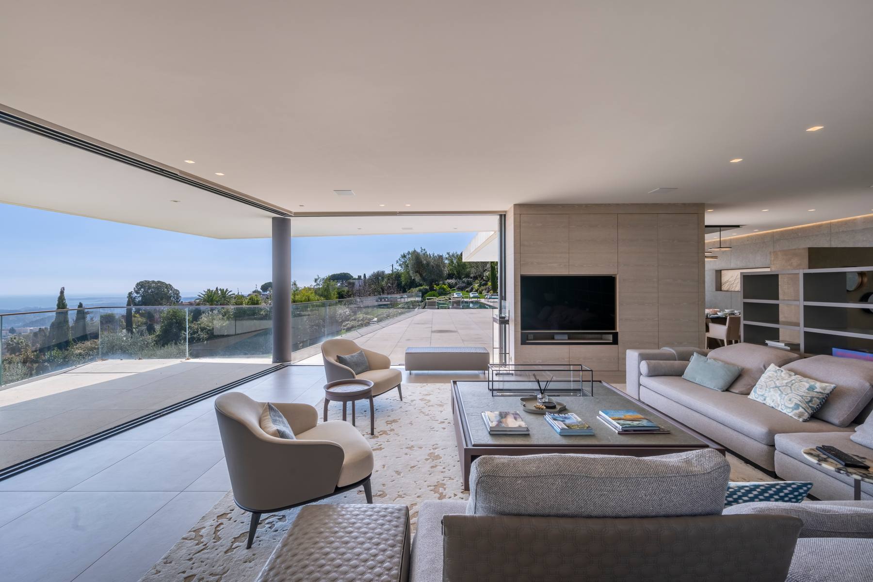 Villa Infinity — 2