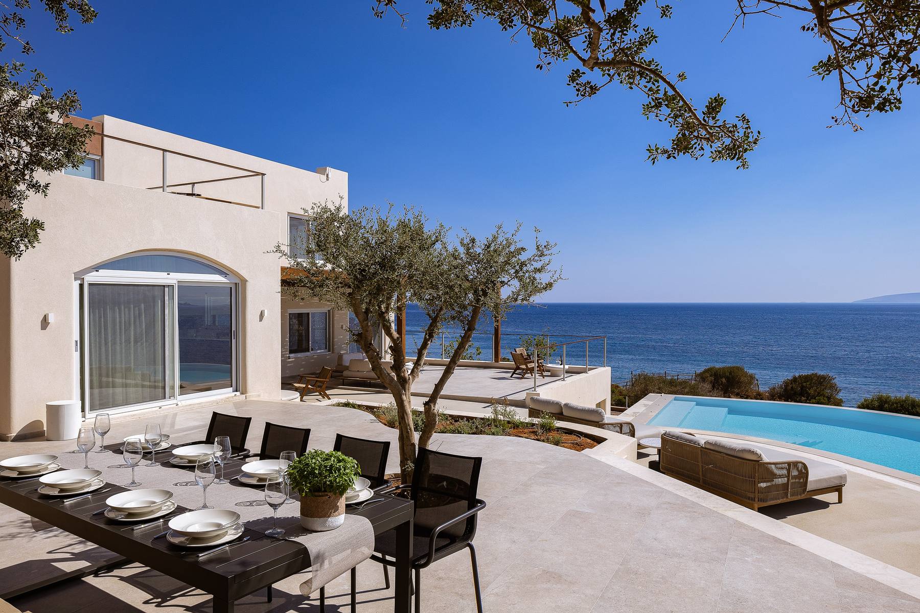 Villa Mareva — 9