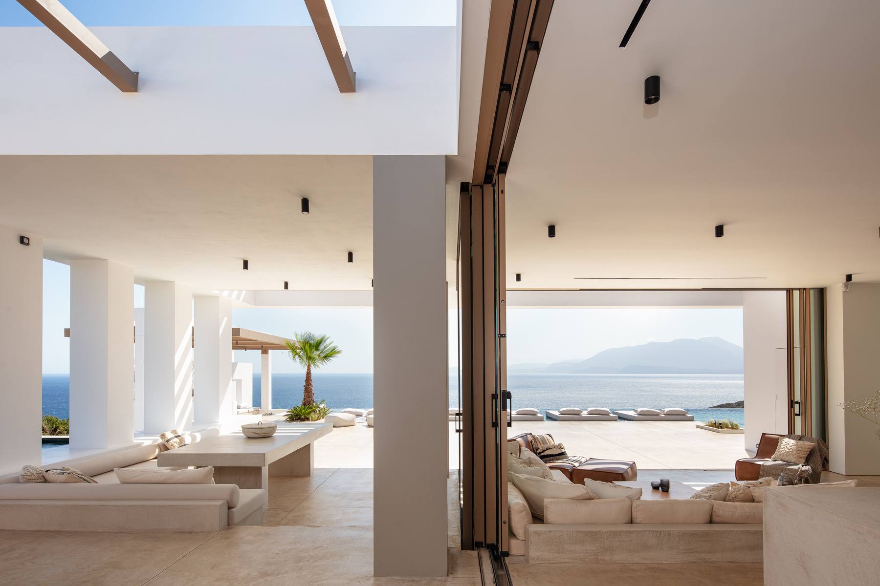 Villa Mirabello Bay — 3