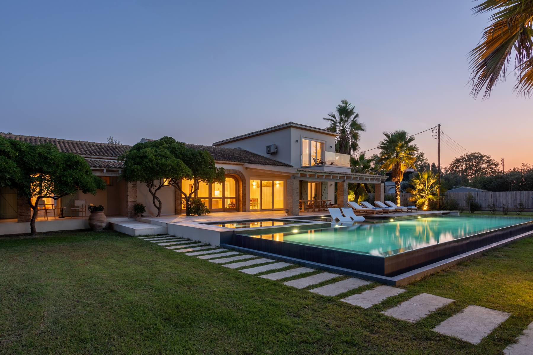 Villa Paralia — 4