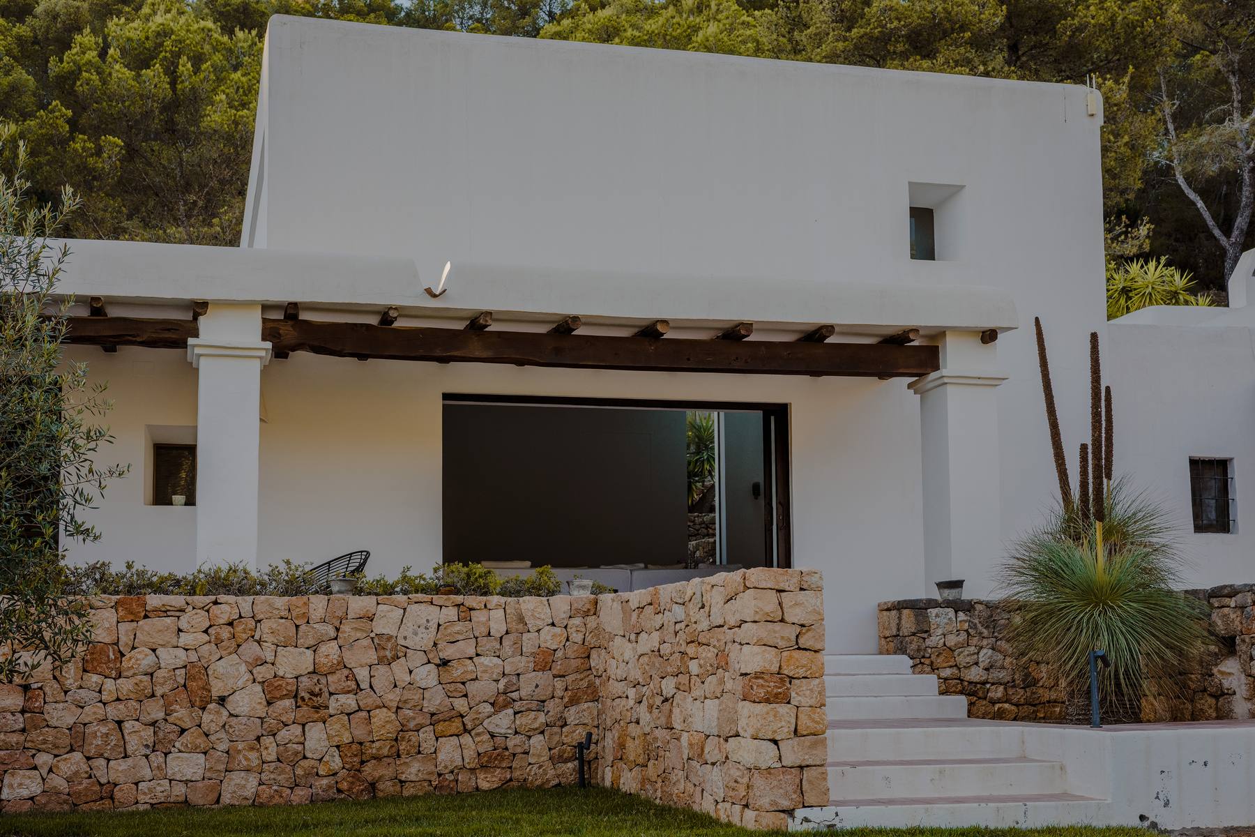 Villa Savasana — 7